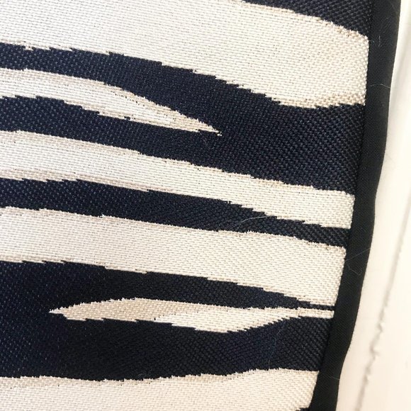 Ann Taylor Zebra Print Pencil Skirt - Picture 4 of 4